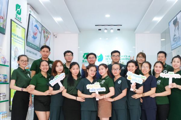 Ths Bs. Đặng Ngọc Hùng Và Hành Trình Mang Kiến Thức Dinh Dưỡng đến 12.000 Người