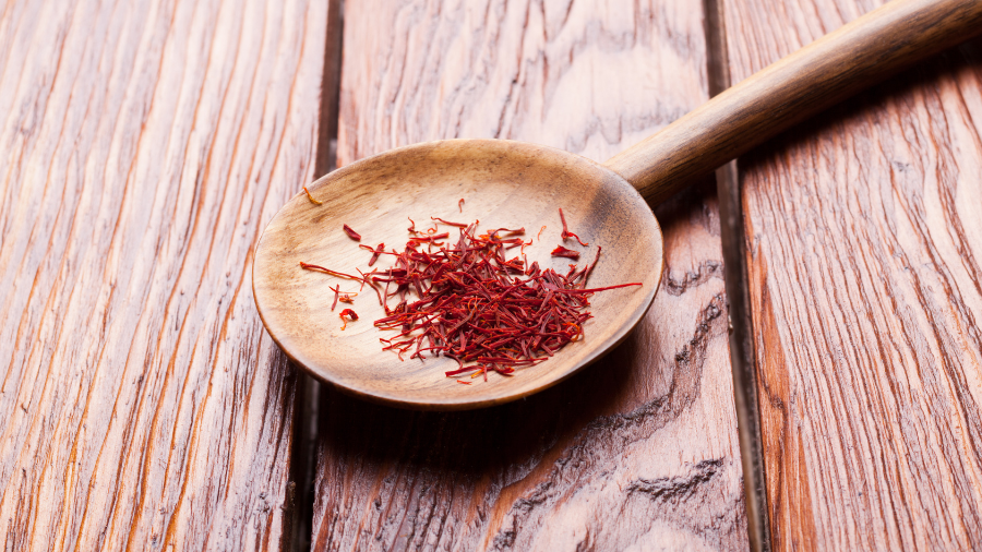 Crocin là một sắc tố carotenoid tự nhiên có trong nghệ tây