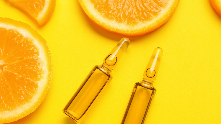 Vitamin C hay axit ascorbic là một chất chống oxy hóa tự nhiên